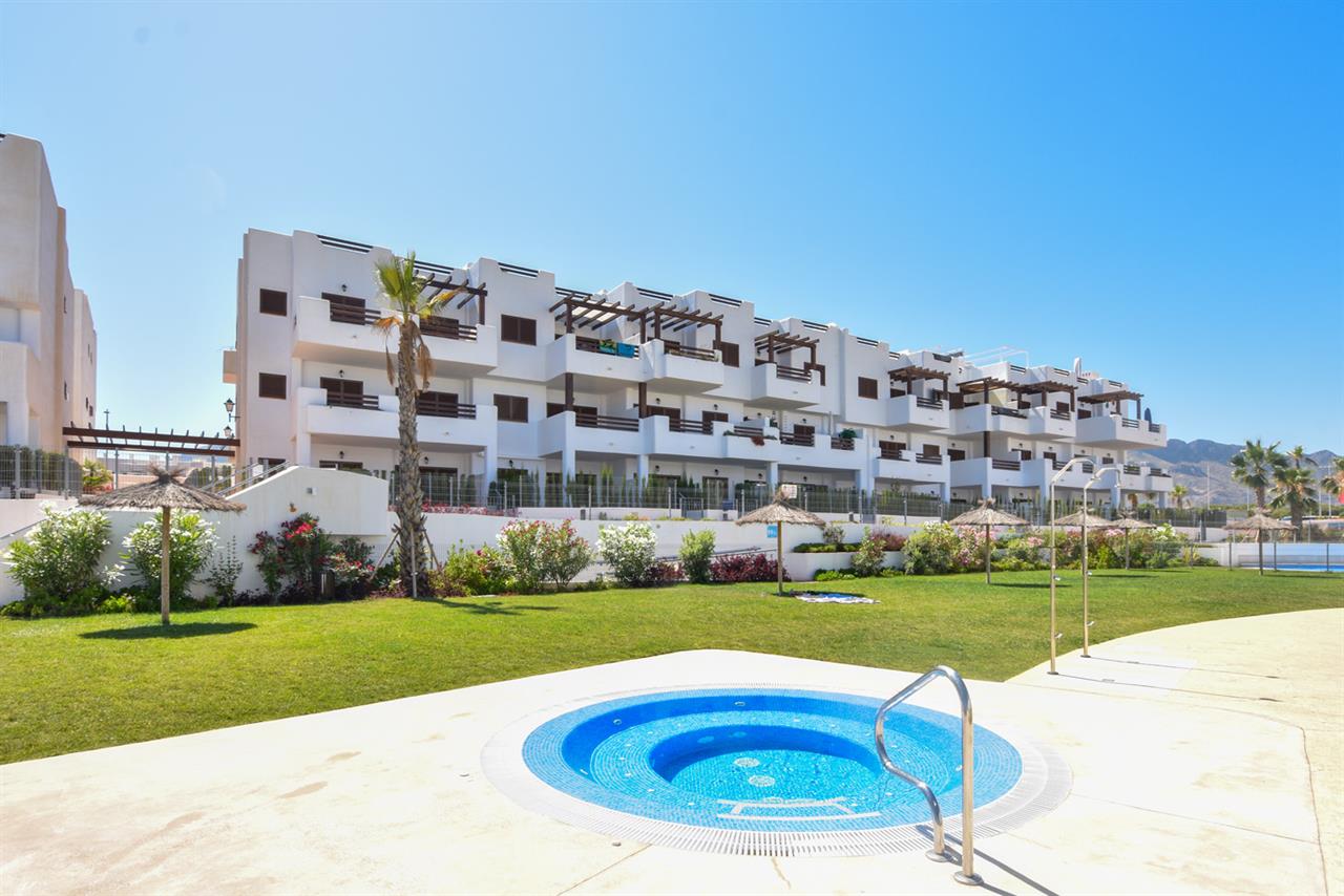 Apartamento en venta en Vera and surroundings 2