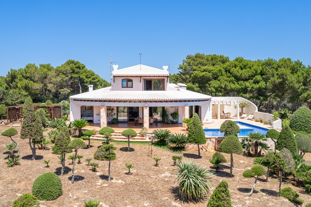 Вилла для продажи в Menorca West 1