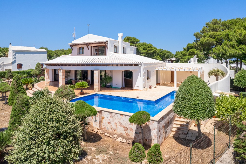 Вилла для продажи в Menorca West 21