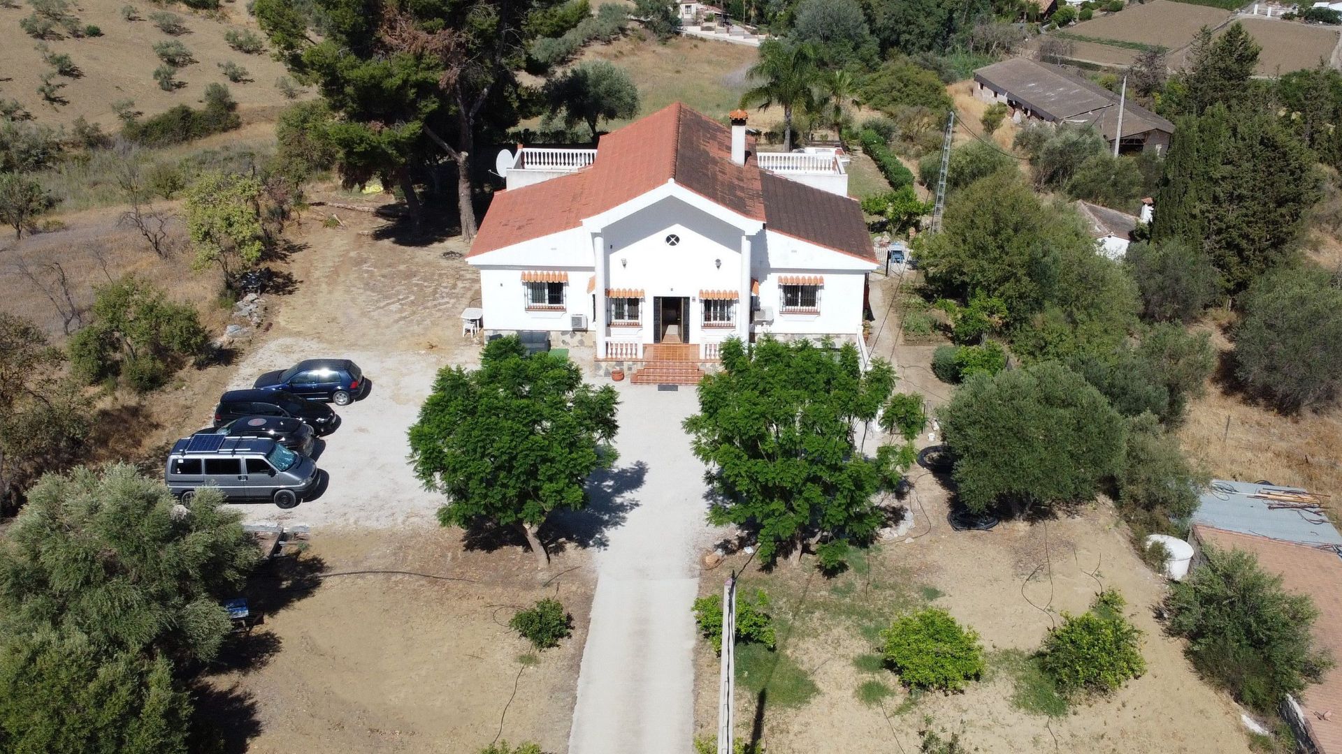 Maison de campagne à vendre à Alhaurín 4