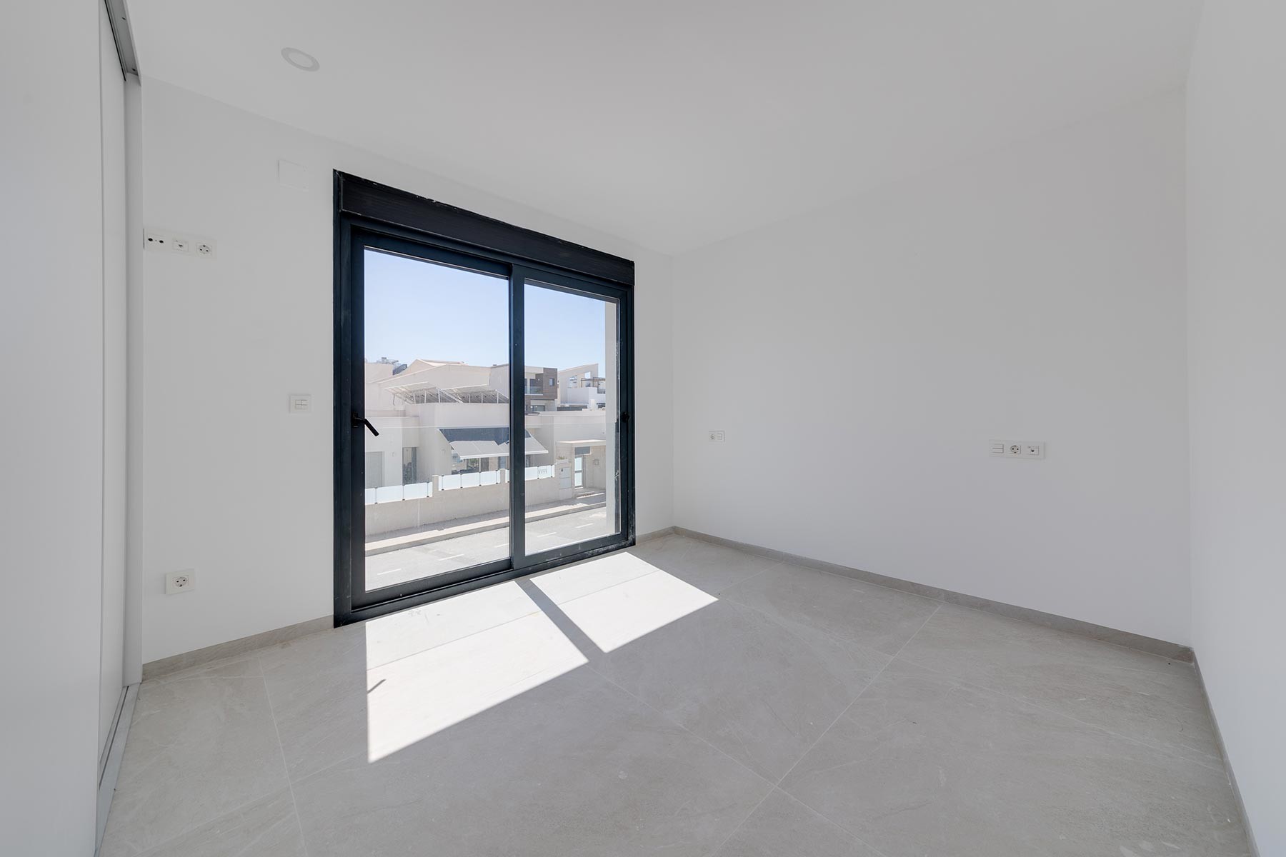 Villa à vendre à Alicante 13