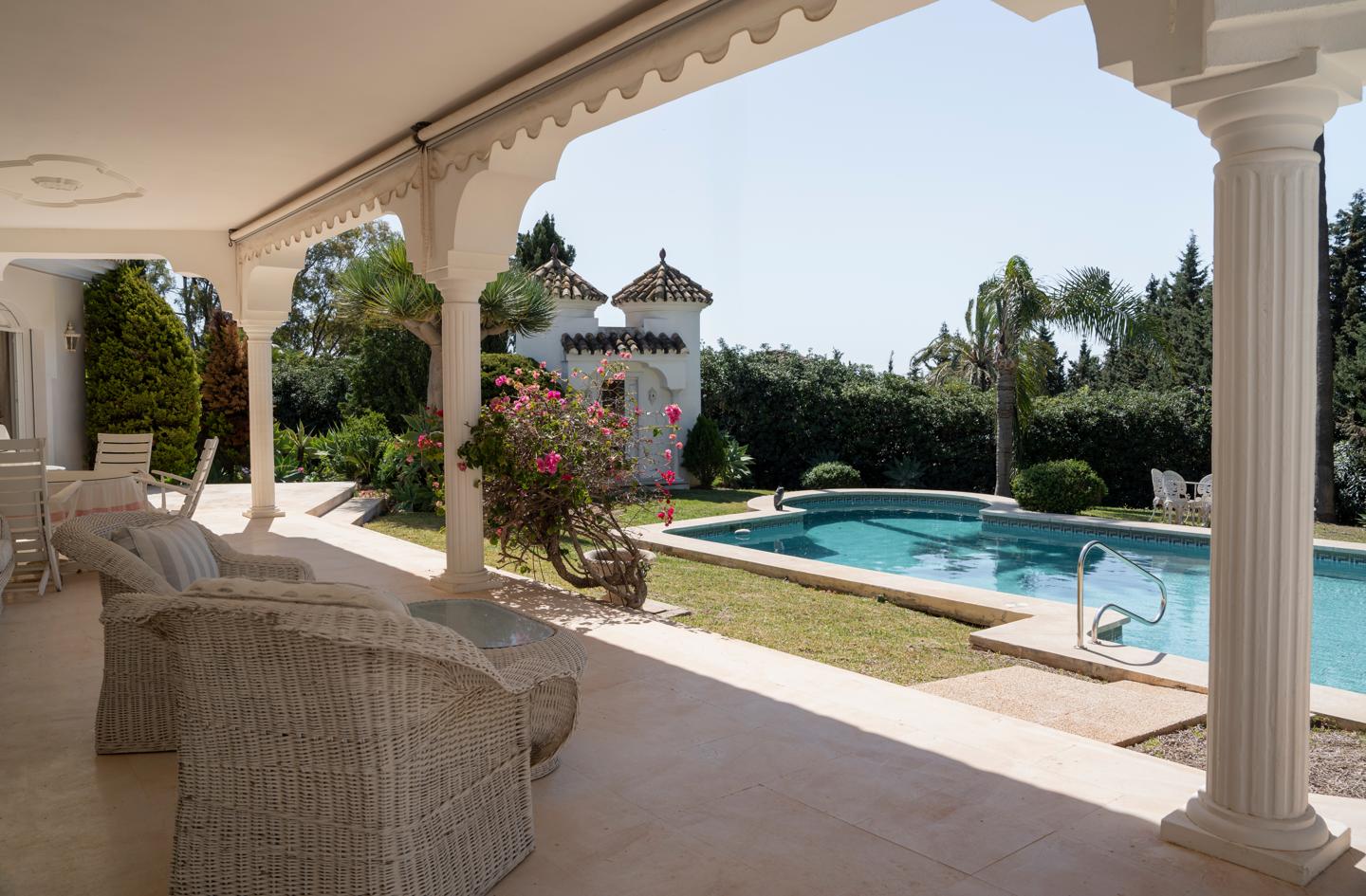 Villa for sale in Estepona 15