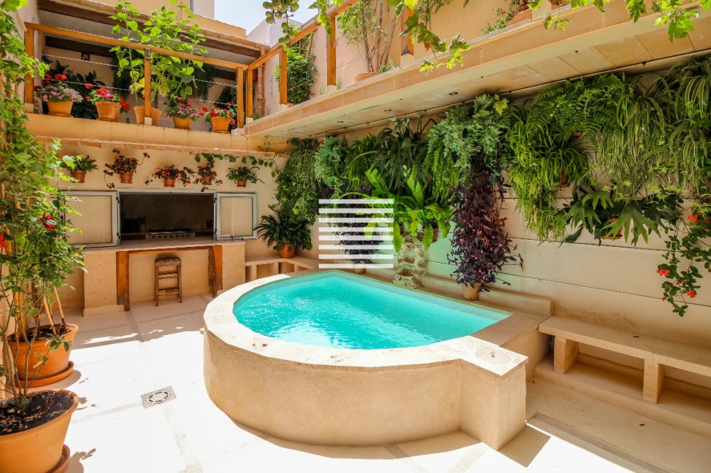 Townhouse for sale in Mallorca North 19