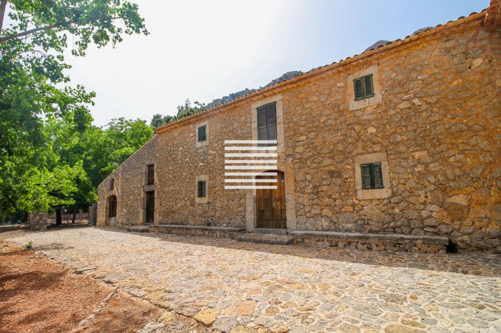 Countryhome for sale in Mallorca East 4