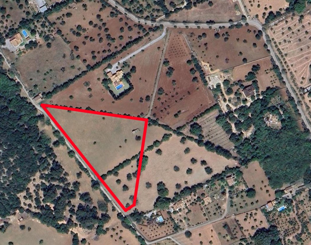 Plot for sale in Mallorca North 1