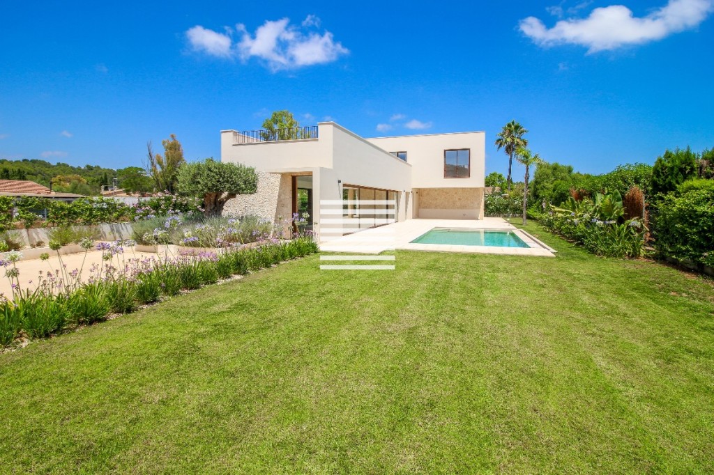 Villa for sale in Mallorca East 3