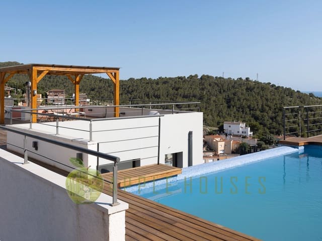 Villa for sale in Sitges and El Garraf 3