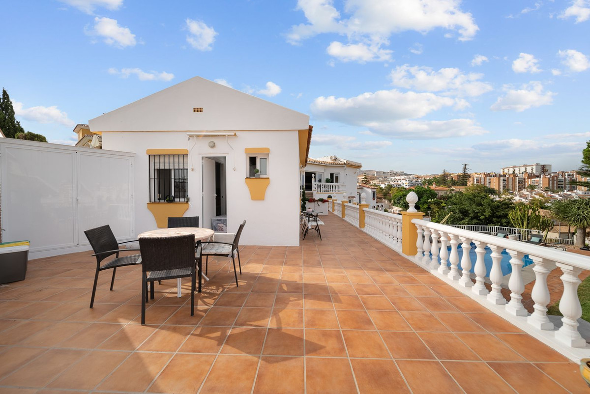 Villa till salu i Benalmádena 18