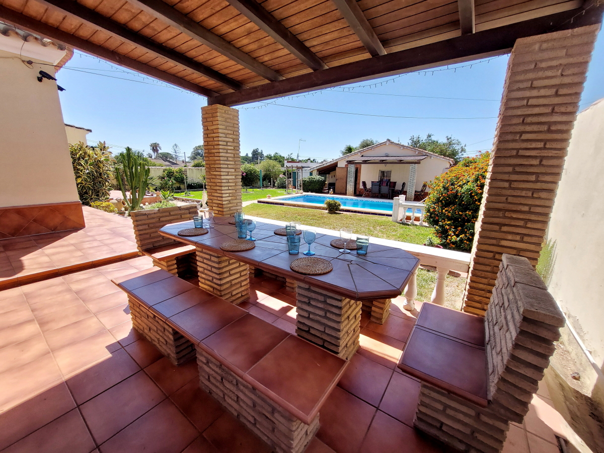 Villa for sale in Chiclana de la Frontera and surroundings 12