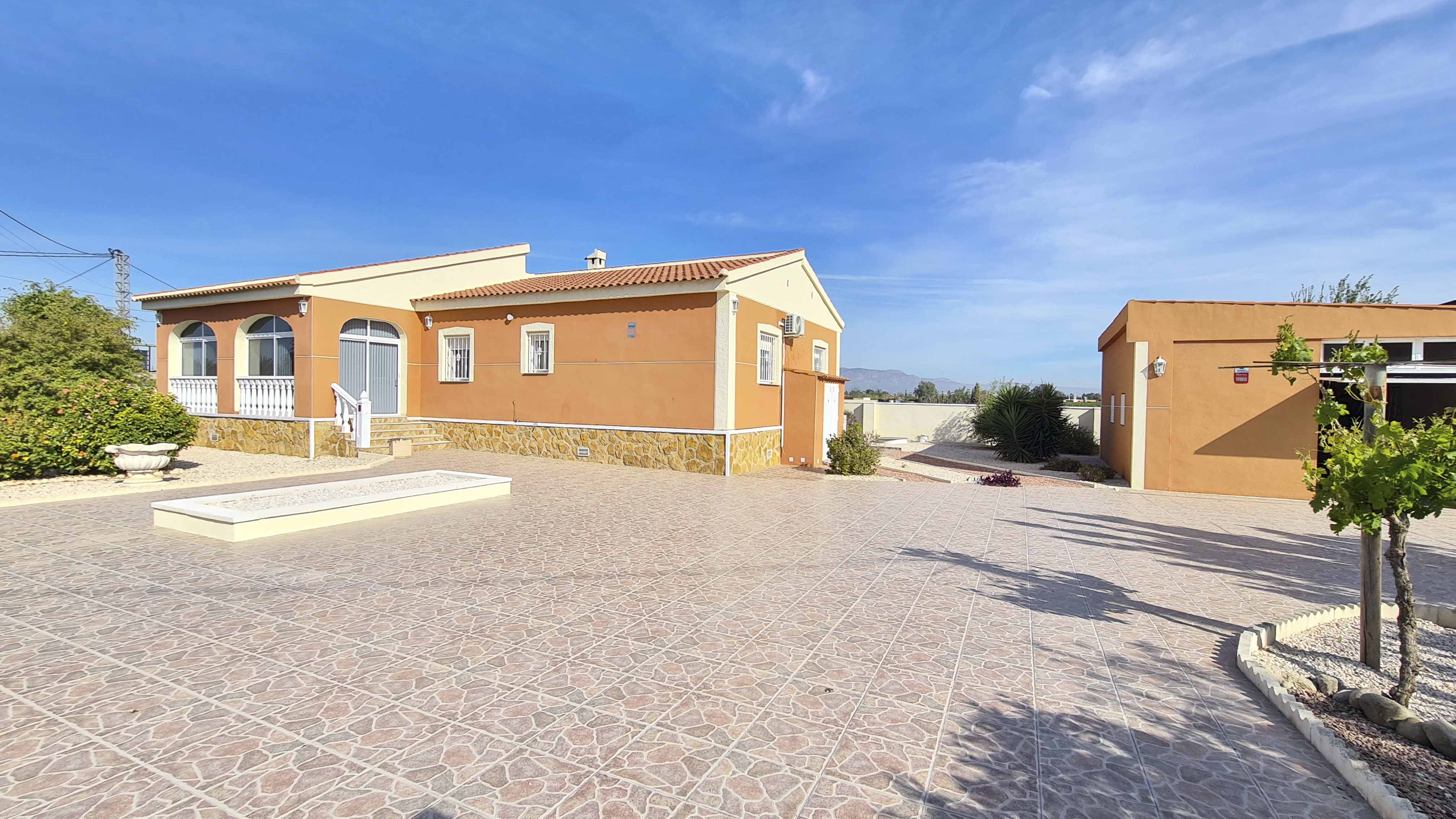 Countryhome for sale in Alicante 6