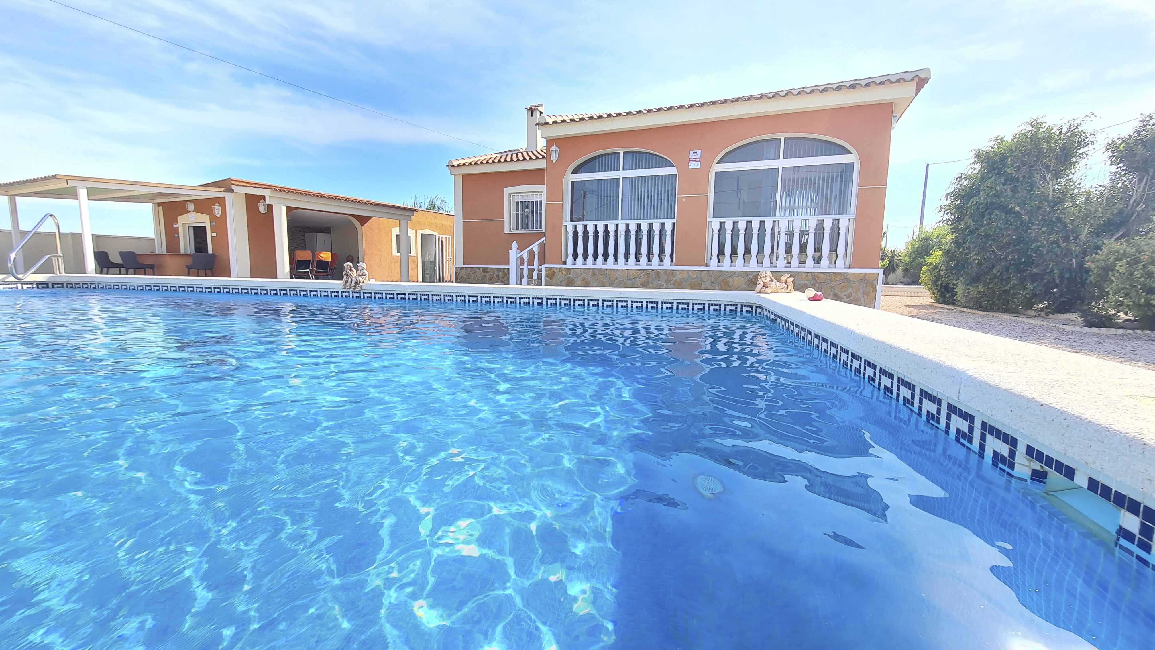 Countryhome for sale in Alicante 1