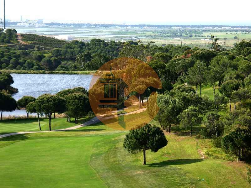 Plot for sale in Faro 10