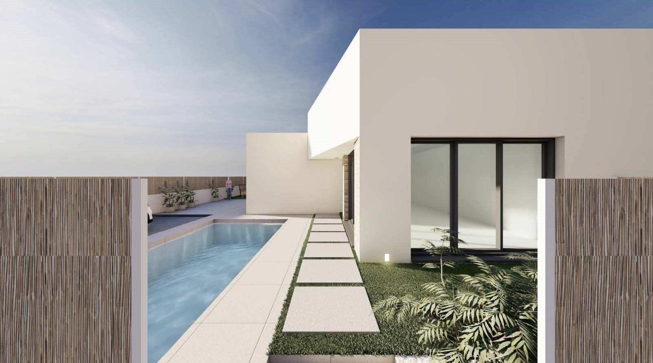 Townhouse te koop in Alicante 2