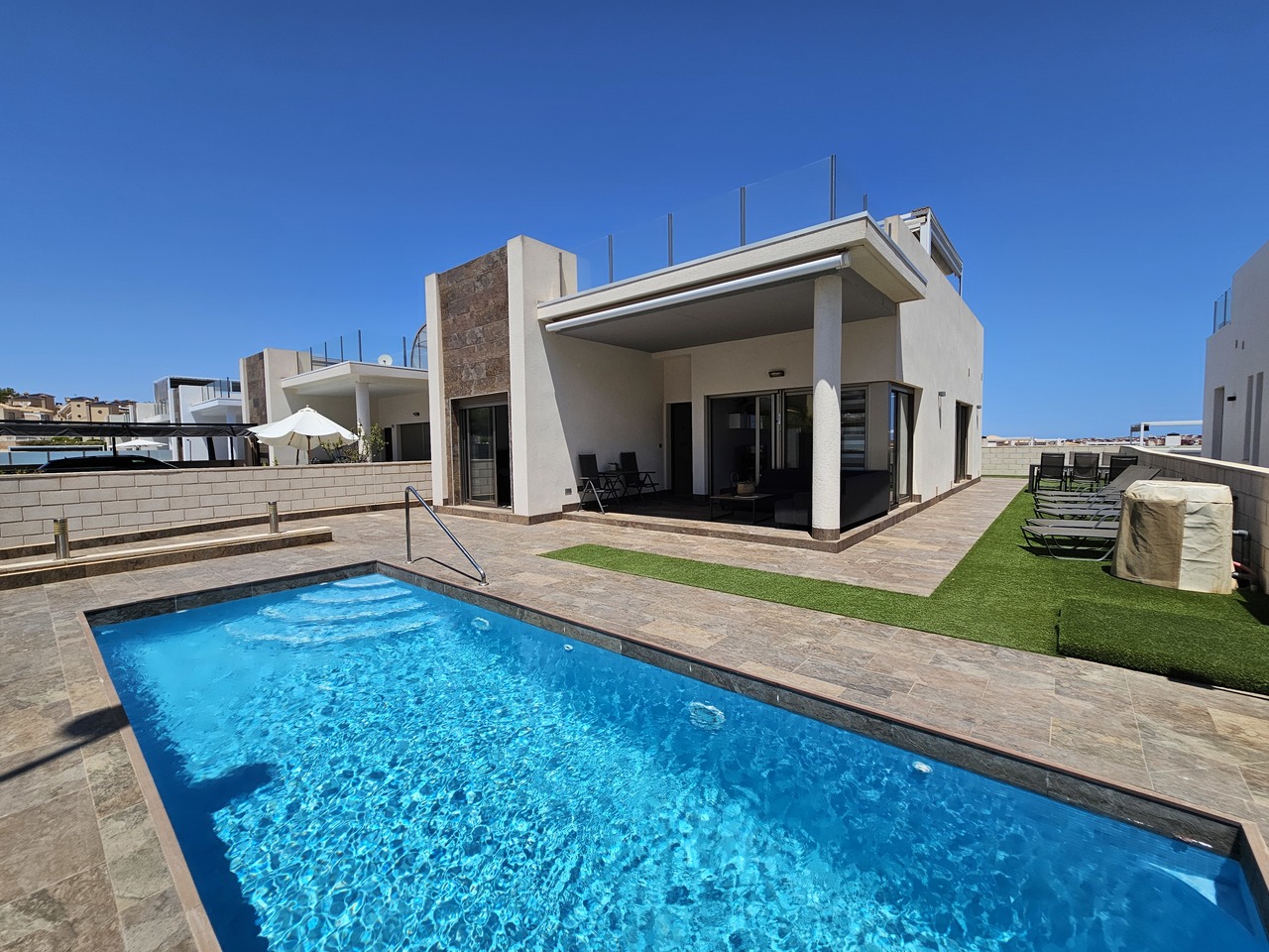 Villa for sale in Guardamar and surroundings 1