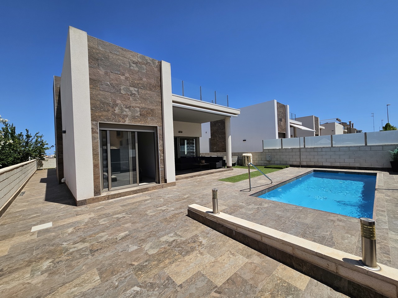 Villa for sale in Guardamar and surroundings 2