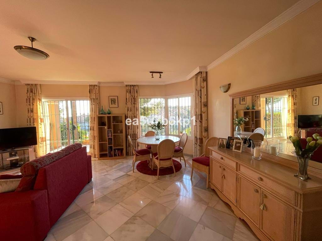 Adosada en venta en Mijas 4