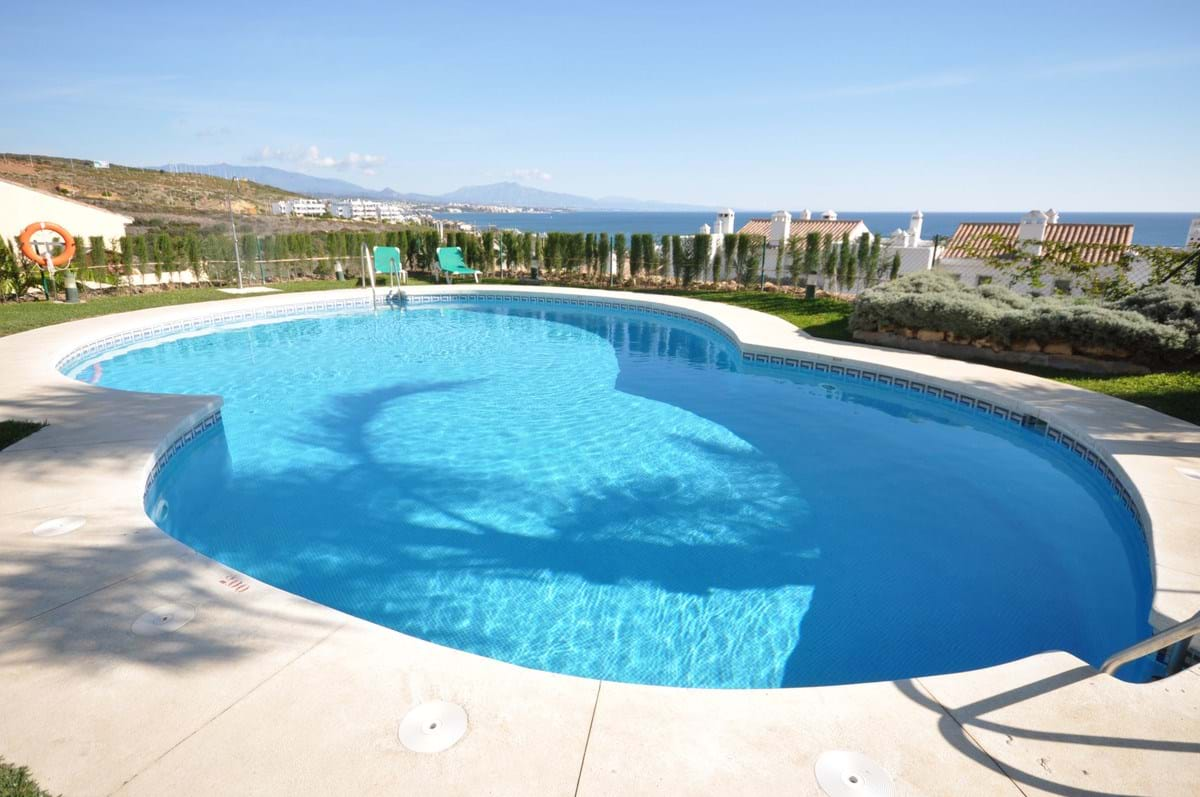 Apartment for sale in Manilva 6