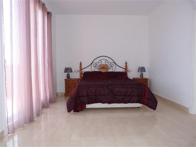 Apartment for sale in Manilva 9