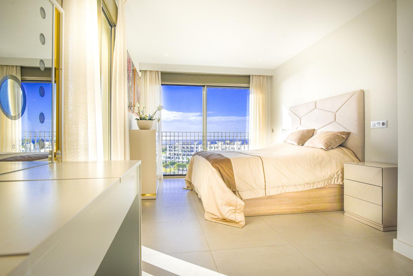 Penthouse na sprzedaż w Estepona 10