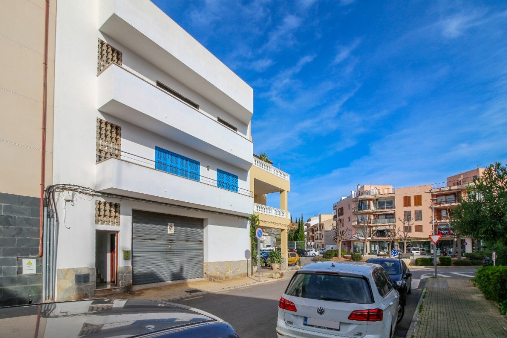 Adosada en venta en Mallorca North 1