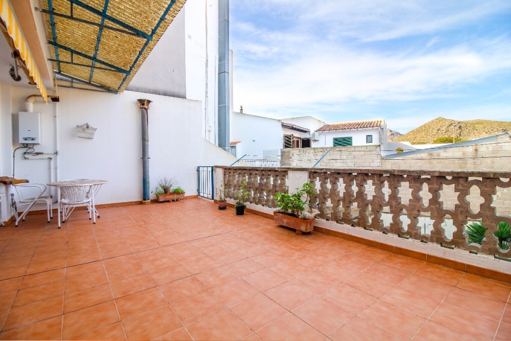 Adosada en venta en Mallorca North 16