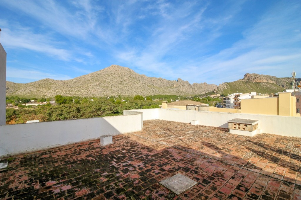 Adosada en venta en Mallorca North 5