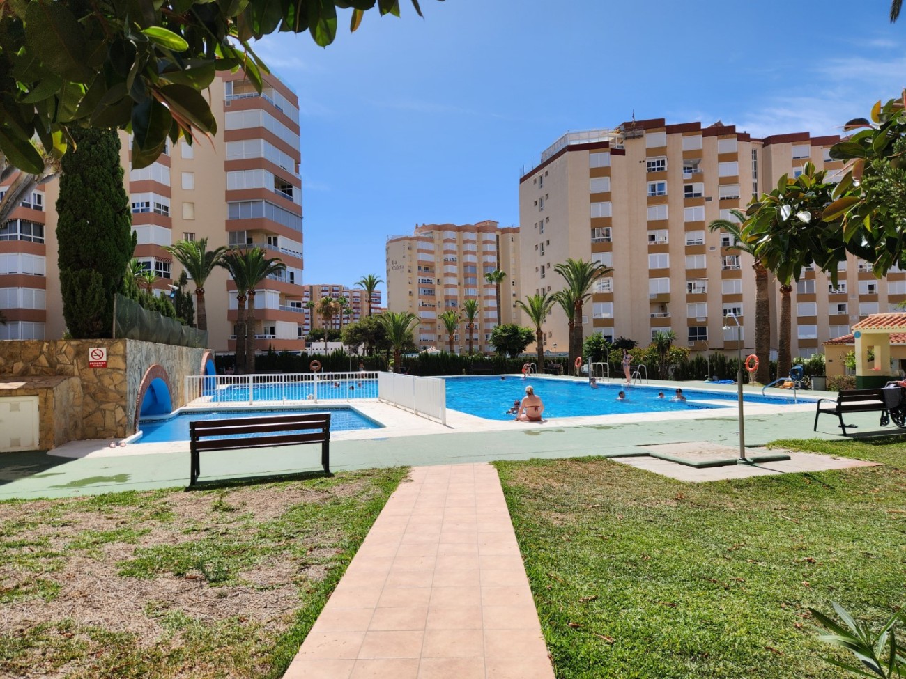 Apartamento en venta en Torrox 3