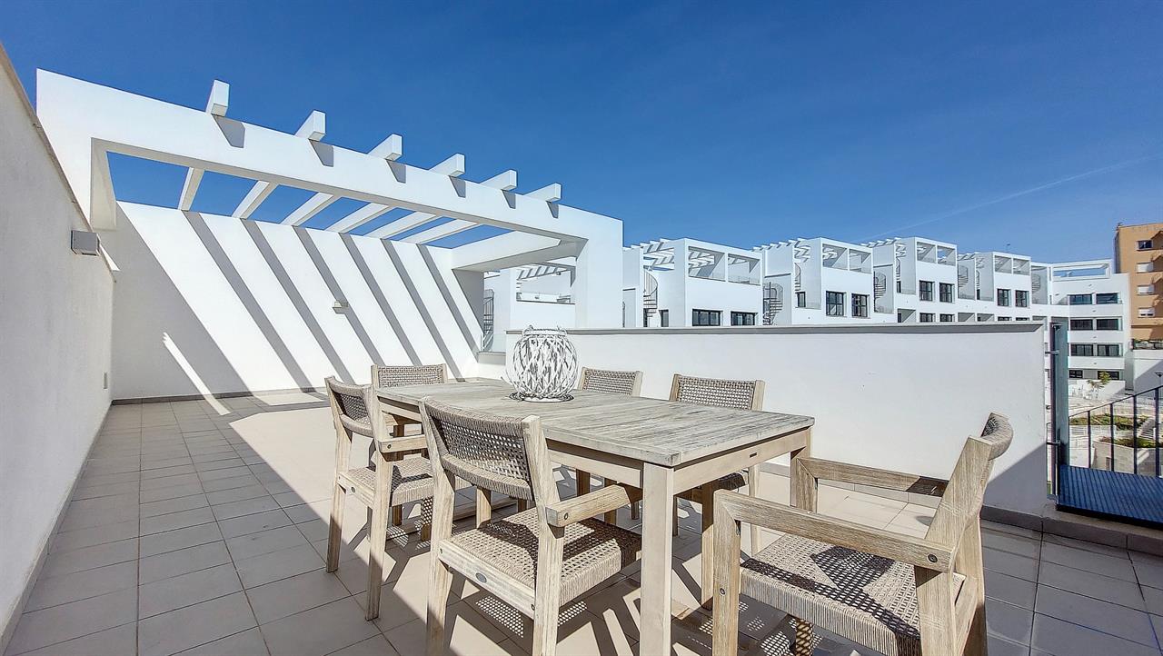 Penthouse na sprzedaż w Estepona 1