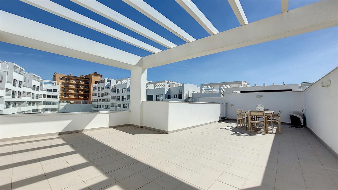 Penthouse te koop in Estepona 5