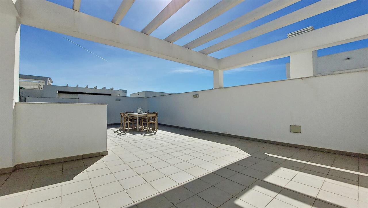 Penthouse te koop in Estepona 7