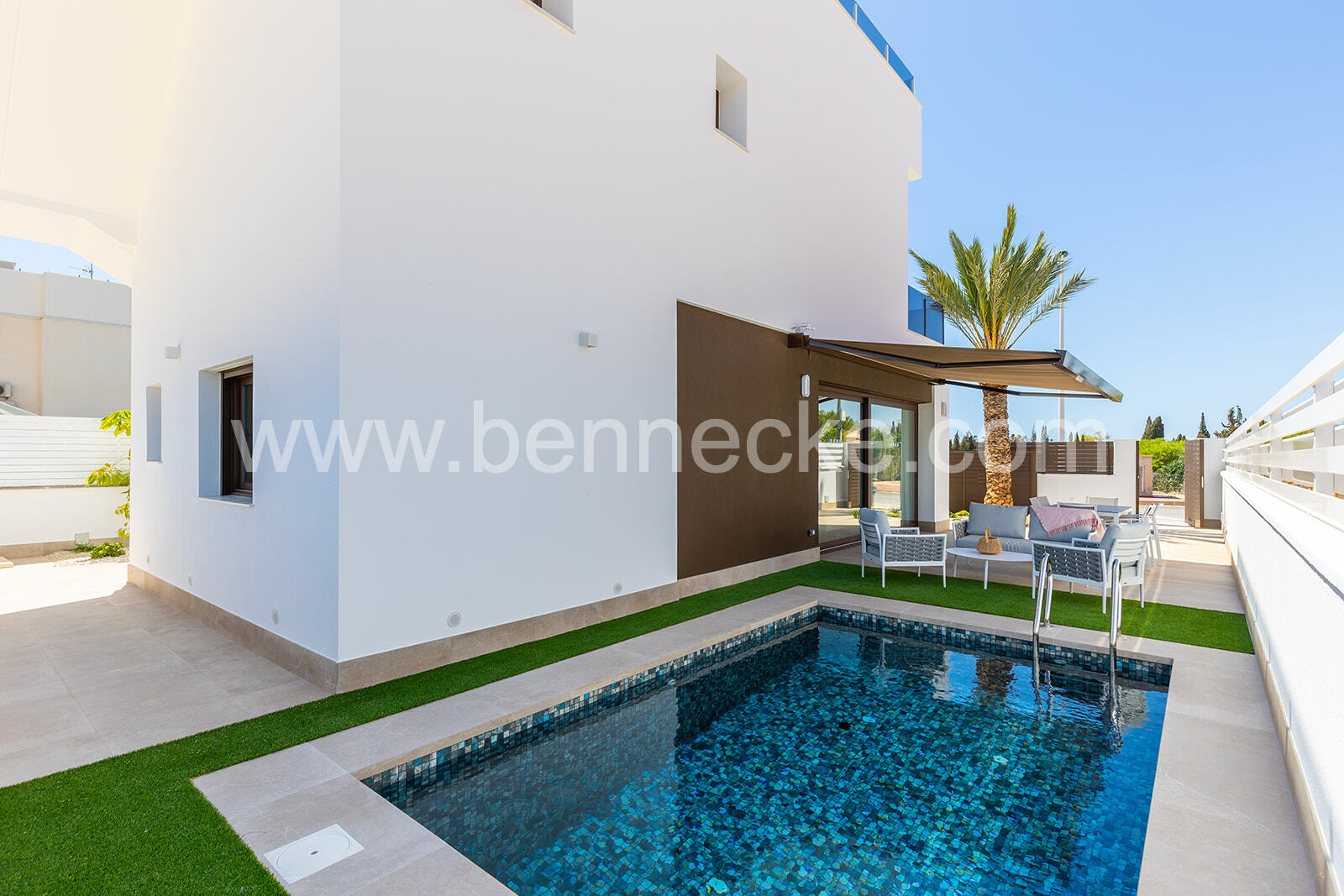 Villa for sale in Elche 3