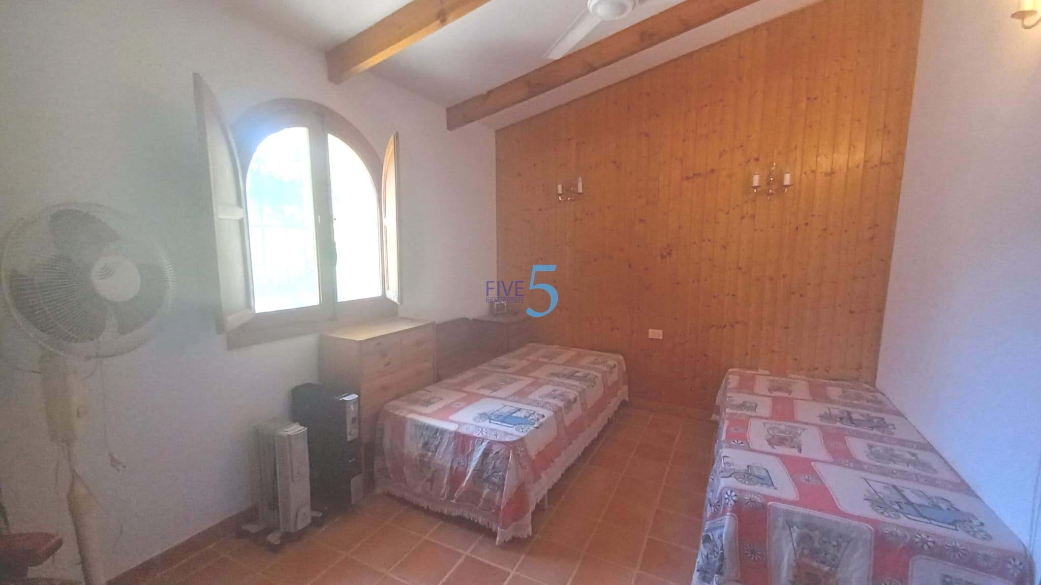 Chalé en venta en Alicante 8