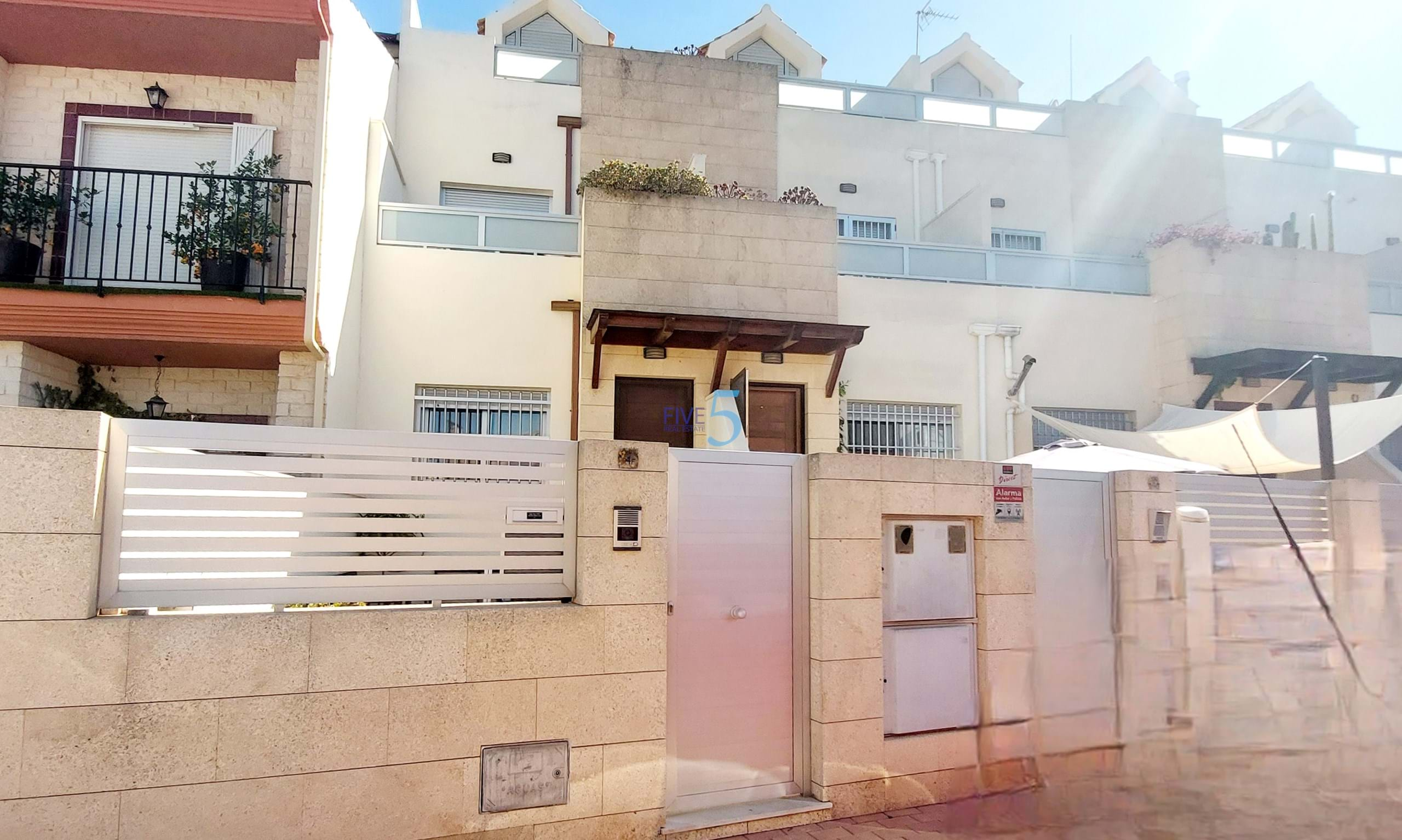 Townhouse te koop in San Pedro del Pinatar and San Javier 1