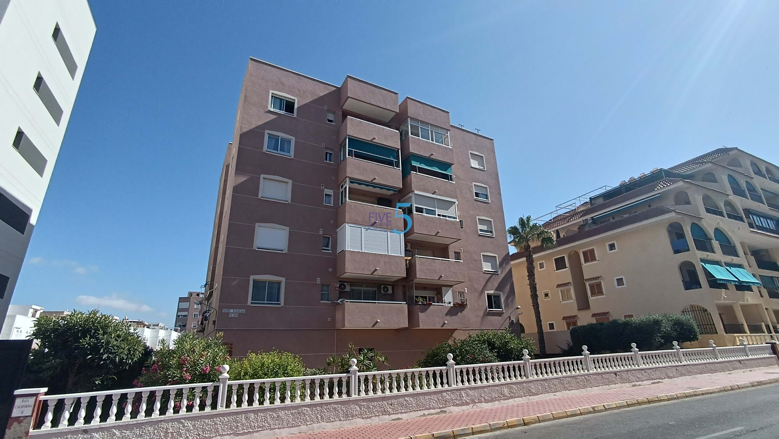 Apartamento en venta en Torrevieja and surroundings 1