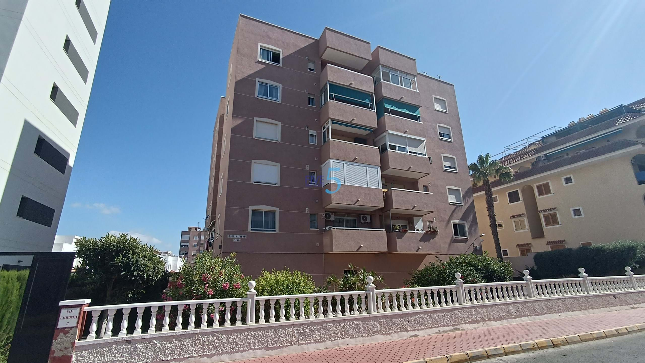 Apartamento en venta en Torrevieja and surroundings 11