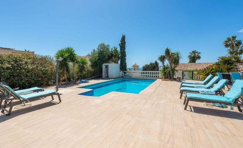 Chalé en venta en Mijas 24