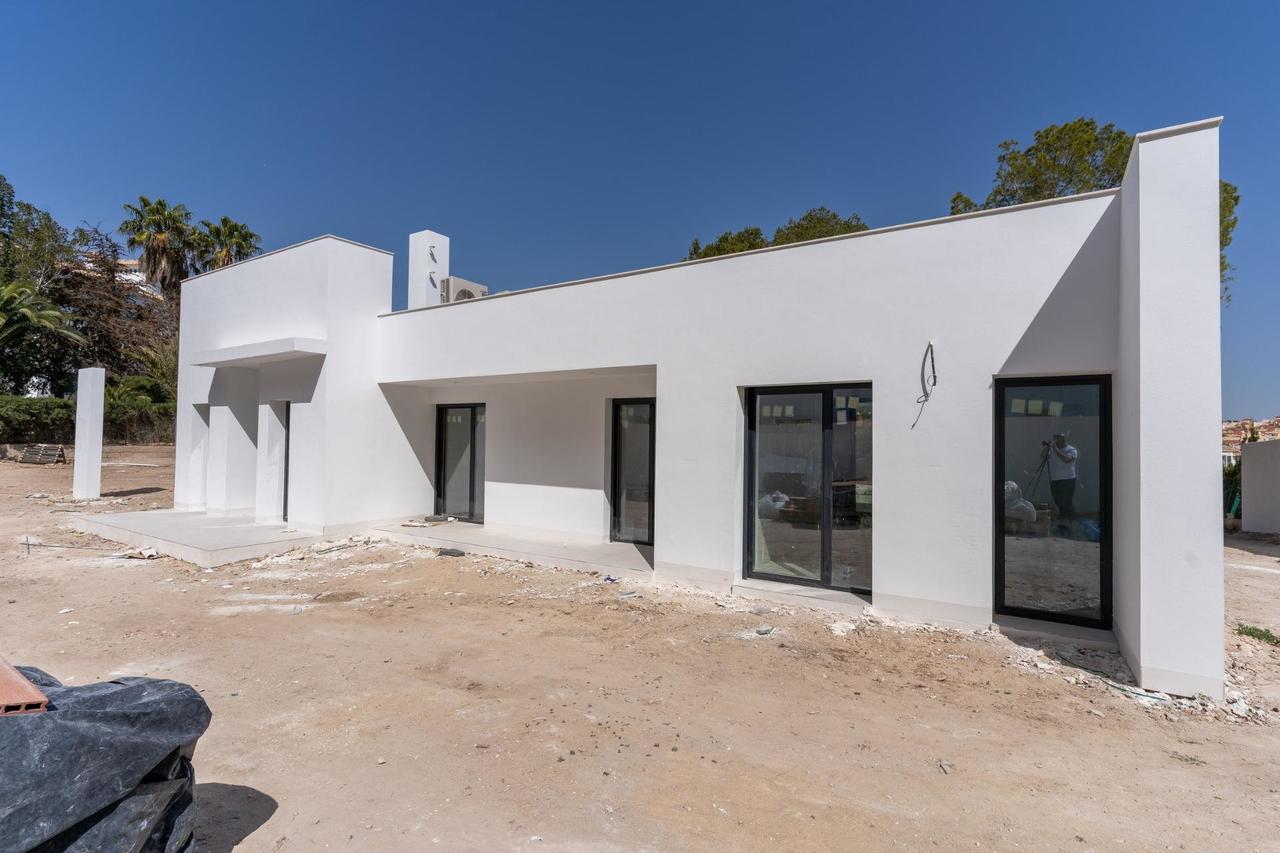 Villa te koop in Guardamar and surroundings 22