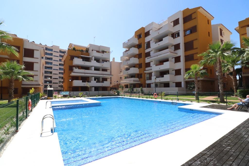 Apartament na sprzedaż w Torrevieja and surroundings 18