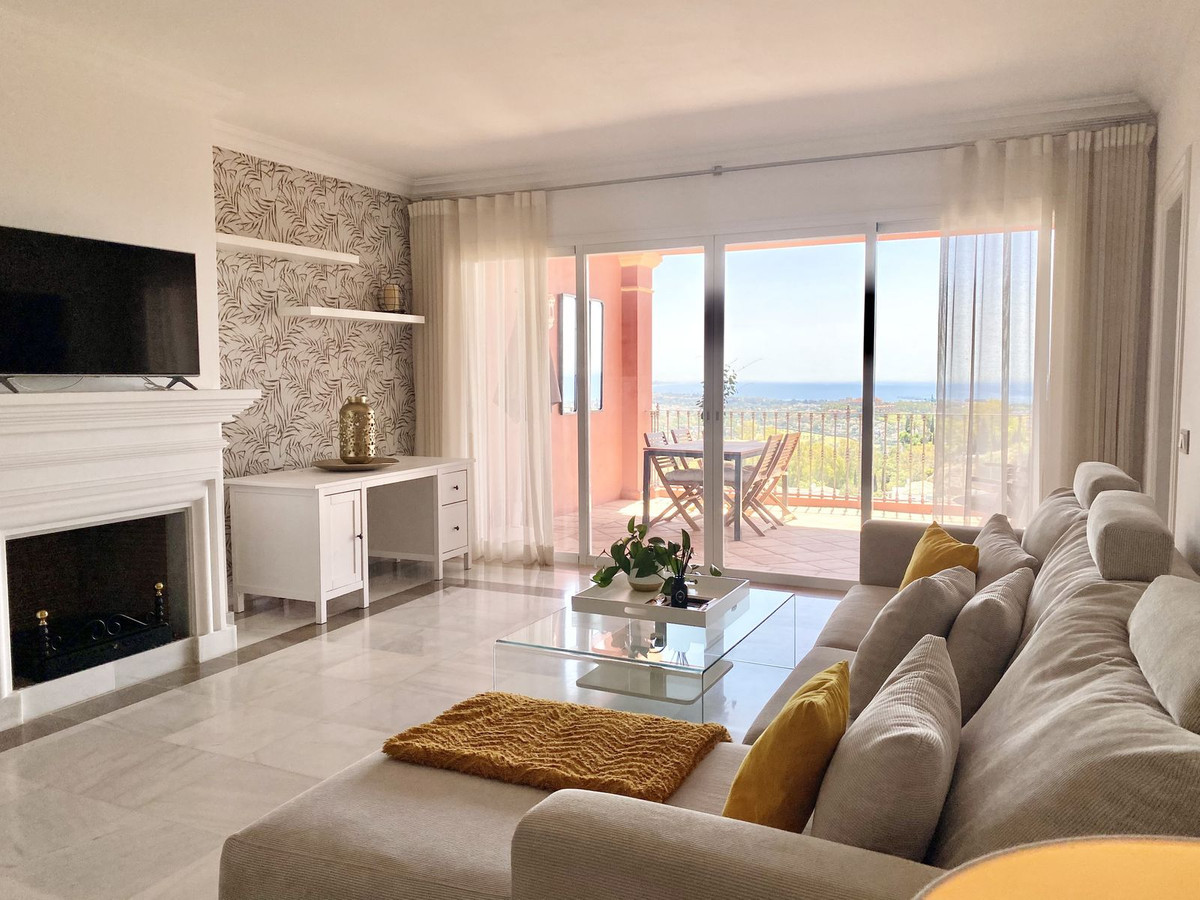 Apartment for sale in Benahavís 7