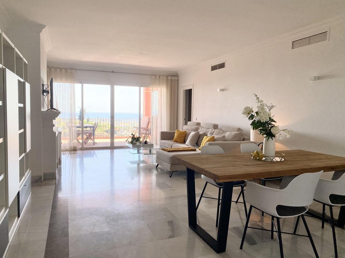 Apartamento en venta en Benahavís 8