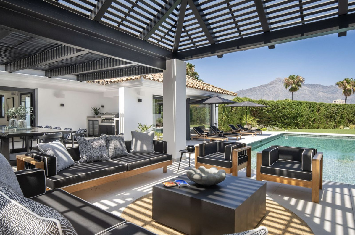 Villa for sale in Marbella - Nueva Andalucía 20