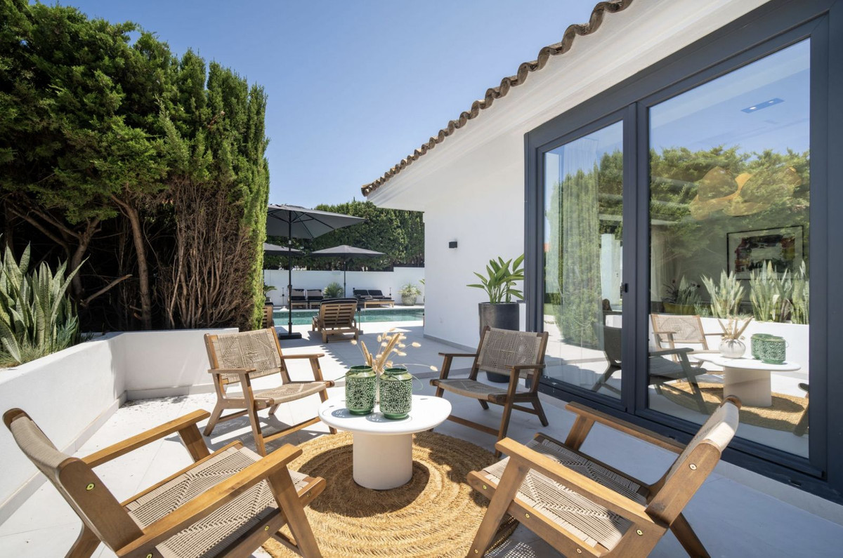 Villa for sale in Marbella - Nueva Andalucía 22