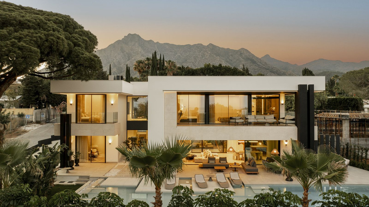 Haus zum Verkauf in Marbella - Nueva Andalucía 2