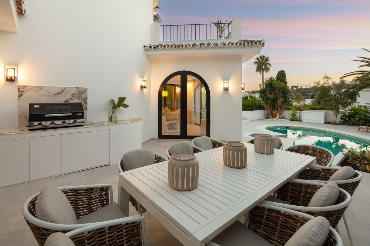 Villa te koop in Marbella - Nueva Andalucía 19