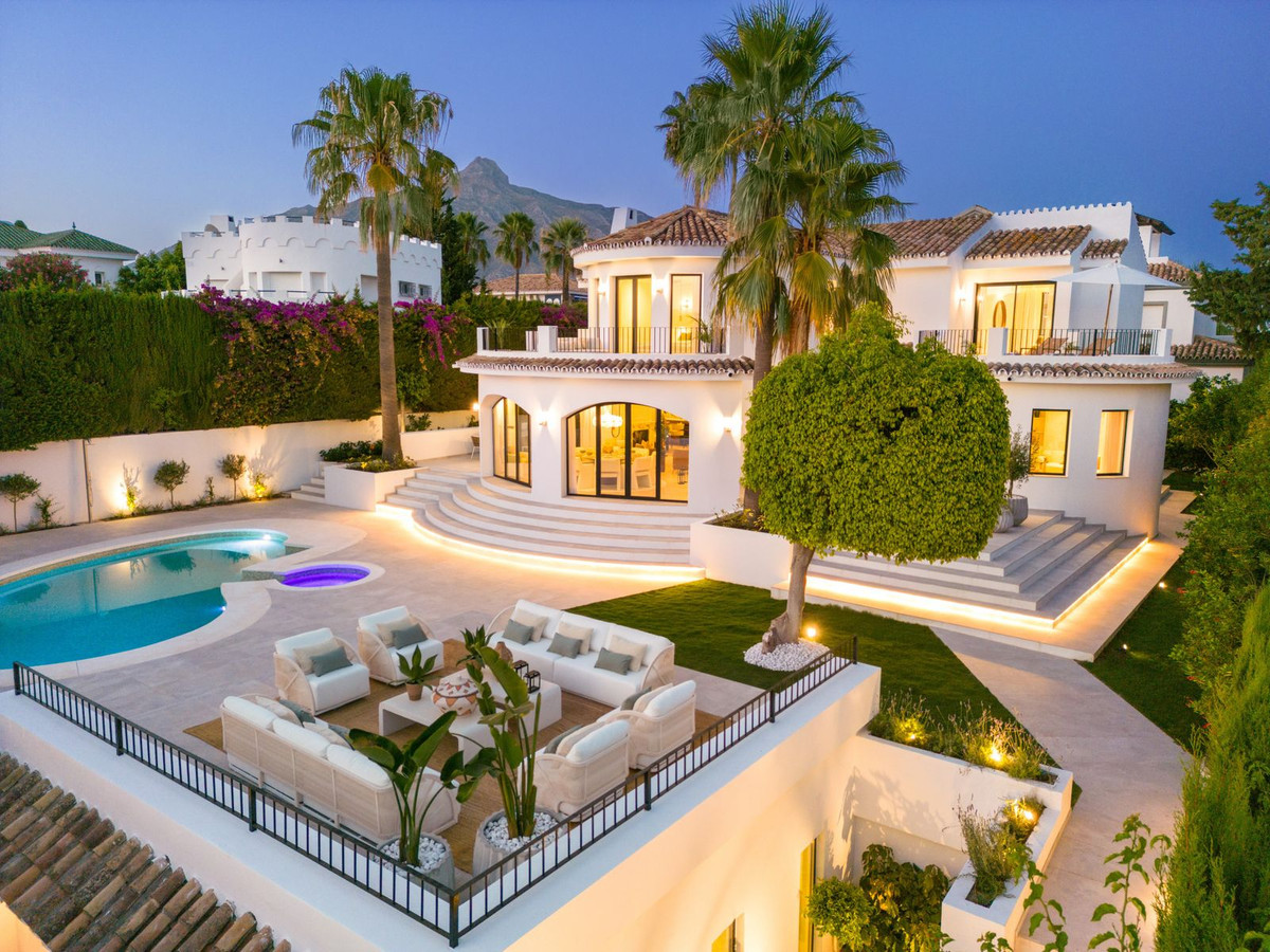 Villa till salu i Marbella - Nueva Andalucía 32