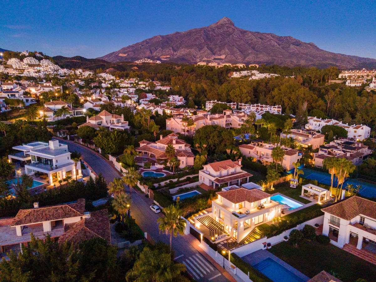 Villa till salu i Marbella - Nueva Andalucía 11