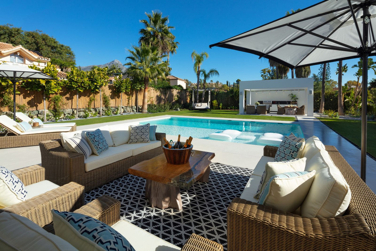 Villa te koop in Marbella - Nueva Andalucía 3