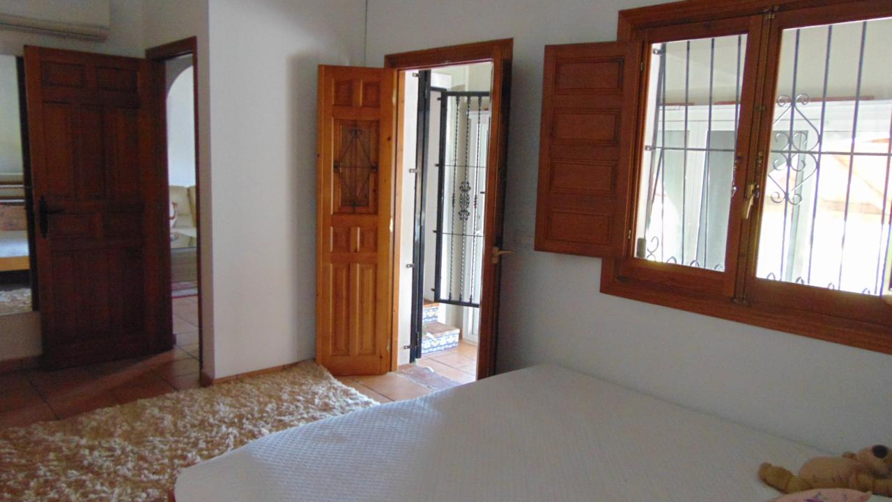 Villa à vendre à Alicante 15