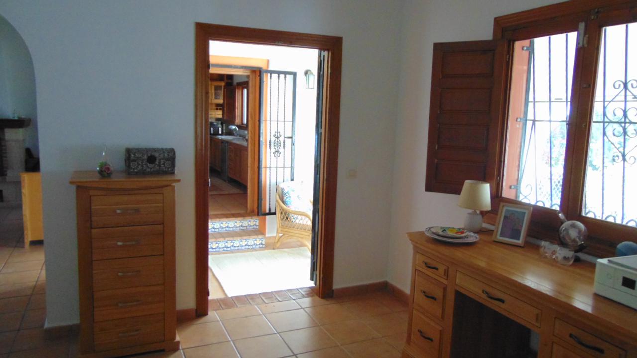 Villa à vendre à Alicante 28