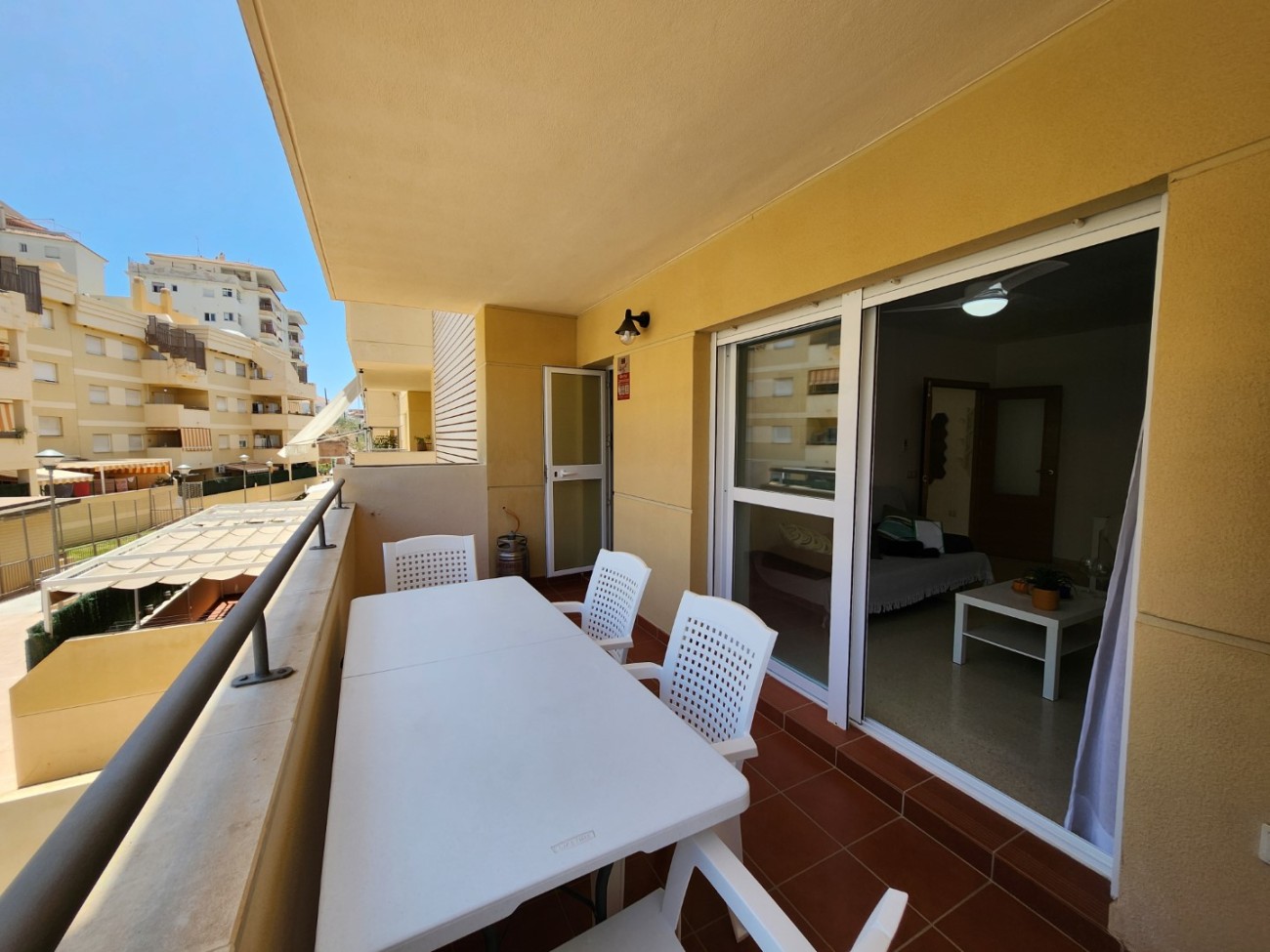 Apartamento en venta en Torrox 12